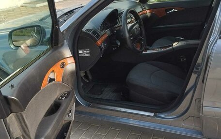 Mercedes-Benz E-Класс, 2006 год, 850 000 рублей, 8 фотография