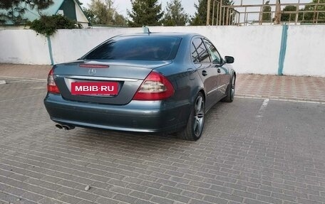 Mercedes-Benz E-Класс, 2006 год, 850 000 рублей, 6 фотография