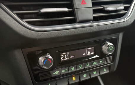 Skoda Rapid II, 2022 год, 2 100 000 рублей, 21 фотография