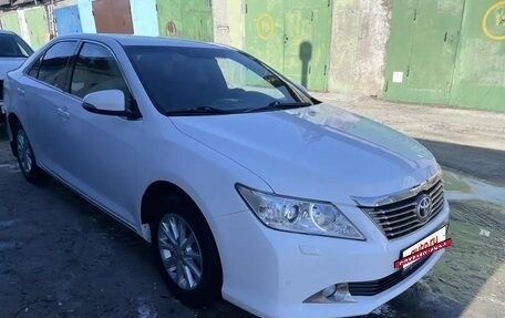 Toyota Camry, 2014 год, 1 800 000 рублей, 9 фотография