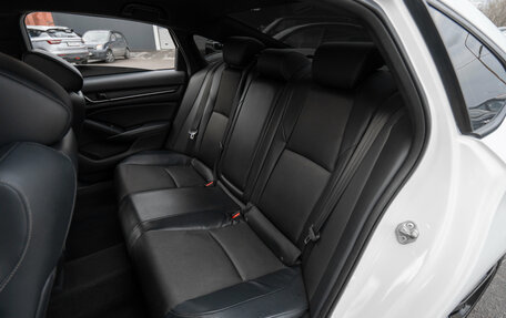 Honda Accord IX рестайлинг, 2018 год, 1 875 000 рублей, 12 фотография