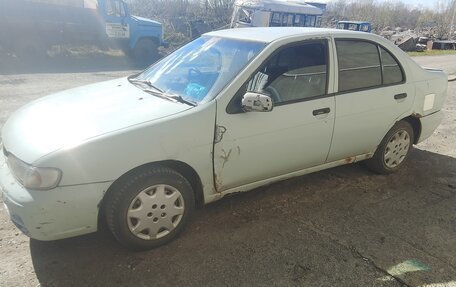 Nissan Pulsar IV, 1995 год, 77 000 рублей, 2 фотография