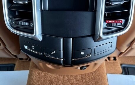 Porsche Cayenne III, 2016 год, 12 500 000 рублей, 29 фотография