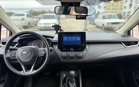Toyota Corolla, 2021 год, 2 050 000 рублей, 13 фотография