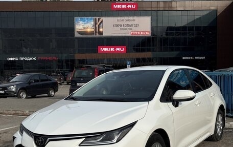 Toyota Corolla, 2021 год, 2 050 000 рублей, 3 фотография