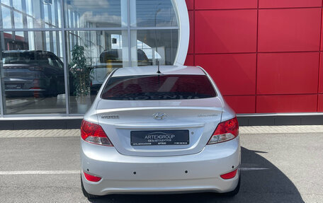 Hyundai Solaris II рестайлинг, 2012 год, 922 000 рублей, 5 фотография