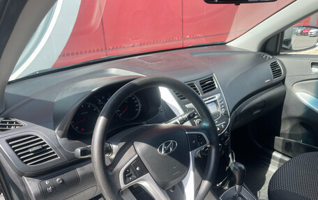 Hyundai Solaris II рестайлинг, 2012 год, 922 000 рублей, 9 фотография