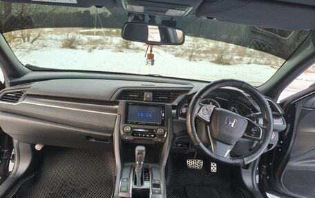 Honda Civic IX, 2017 год, 1 900 000 рублей, 9 фотография