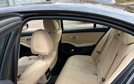 BMW 3 серия, 2020 год, 3 500 000 рублей, 13 фотография