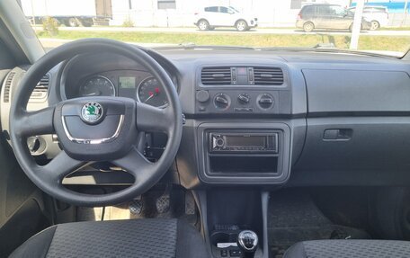 Skoda Fabia II, 2012 год, 500 000 рублей, 8 фотография