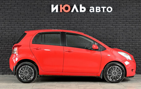 Toyota Yaris III рестайлинг, 2007 год, 635 000 рублей, 10 фотография