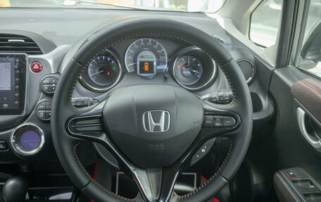 Honda Fit III, 2011 год, 888 000 рублей, 16 фотография