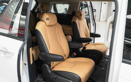 KIA Carnival, 2021 год, 3 450 000 рублей, 9 фотография