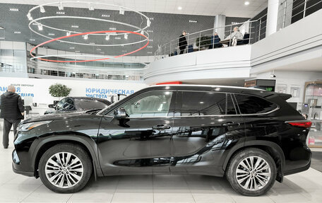 Toyota Highlander, 2021 год, 4 599 000 рублей, 10 фотография