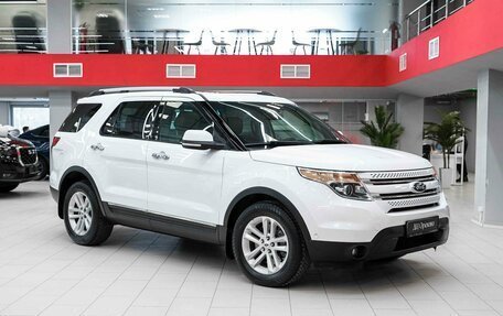 Ford Explorer VI, 2013 год, 1 750 000 рублей, 3 фотография