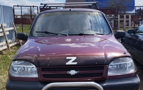 Chevrolet Niva I рестайлинг, 2004 год, 230 000 рублей, 1 фотография