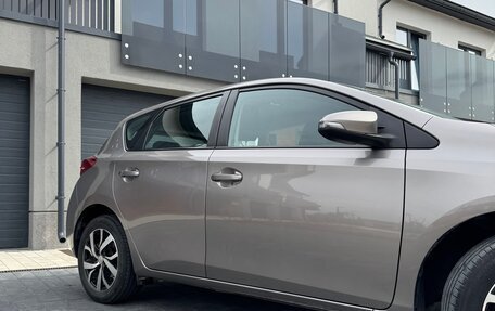 Toyota Auris II, 2013 год, 1 200 000 рублей, 9 фотография