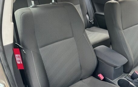 Toyota Auris II, 2013 год, 1 200 000 рублей, 15 фотография