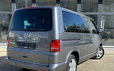 Volkswagen Multivan T5, 2011 год, 2 350 000 рублей, 4 фотография