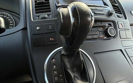 Volkswagen Multivan T5, 2011 год, 2 350 000 рублей, 10 фотография