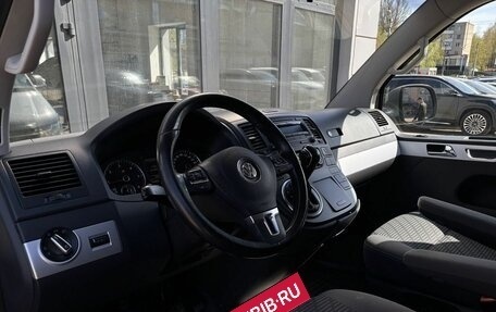 Volkswagen Multivan T5, 2011 год, 2 350 000 рублей, 5 фотография