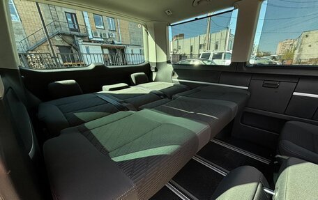 Volkswagen Multivan T5, 2011 год, 2 350 000 рублей, 21 фотография