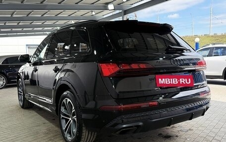Audi Q7, 2024 год, 10 300 000 рублей, 3 фотография