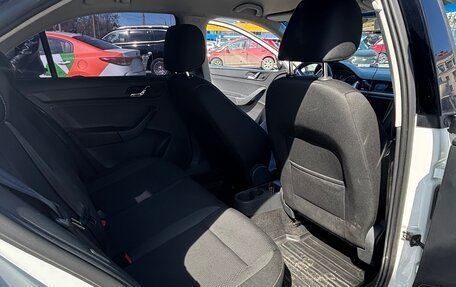Skoda Rapid I, 2015 год, 1 020 000 рублей, 5 фотография