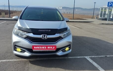 Honda Shuttle II, 2016 год, 1 350 000 рублей, 13 фотография