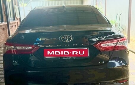 Toyota Camry, 2018 год, 2 фотография