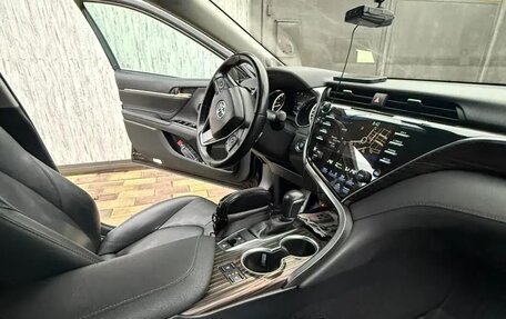 Toyota Camry, 2018 год, 4 фотография