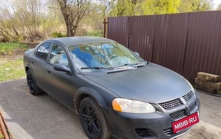 Dodge Stratus II, 2004 год, 330 000 рублей, 2 фотография
