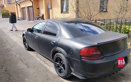 Dodge Stratus II, 2004 год, 330 000 рублей, 4 фотография