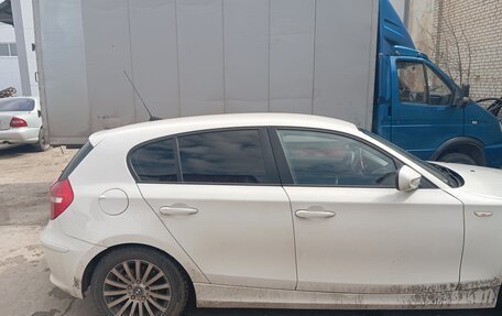 BMW 1 серия, 2010 год, 700 000 рублей, 4 фотография