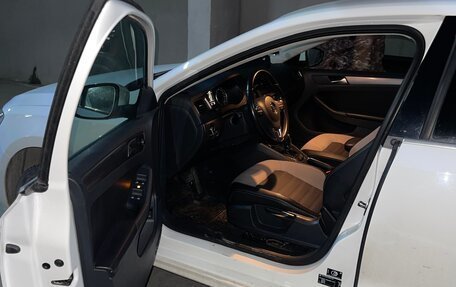 Volkswagen Jetta VI, 2012 год, 1 370 000 рублей, 5 фотография