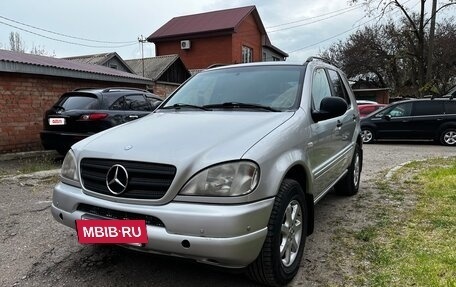 Mercedes-Benz M-Класс, 1999 год, 750 000 рублей, 2 фотография