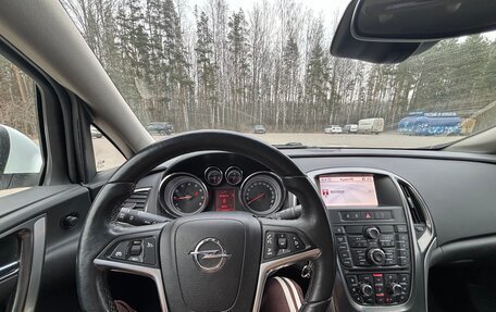 Opel Astra J, 2012 год, 7 фотография