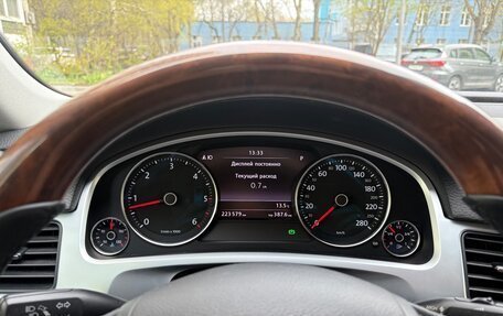 Volkswagen Touareg III, 2010 год, 1 750 000 рублей, 10 фотография