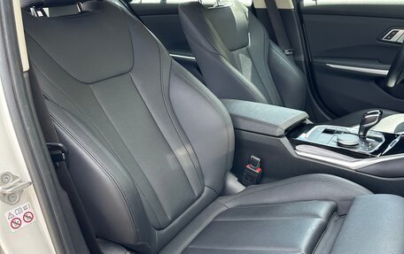 BMW 3 серия, 2021 год, 3 900 000 рублей, 9 фотография