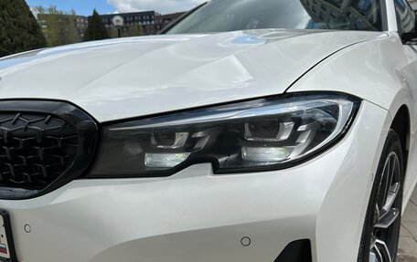 BMW 3 серия, 2021 год, 3 900 000 рублей, 18 фотография