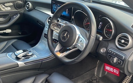 Mercedes-Benz C-Класс, 2018 год, 2 990 000 рублей, 21 фотография