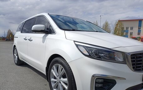 KIA Carnival III, 2019 год, 2 745 000 рублей, 12 фотография