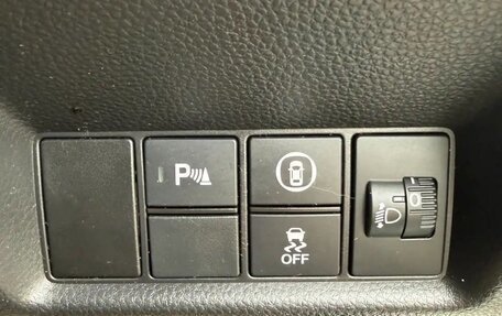 Honda Fit, 2021 год, 1 150 000 рублей, 11 фотография