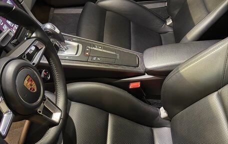 Porsche 911, 2017 год, 14 473 000 рублей, 21 фотография
