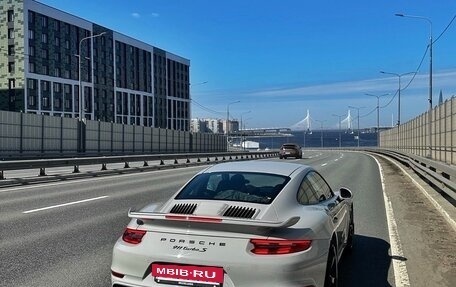 Porsche 911, 2017 год, 14 473 000 рублей, 3 фотография