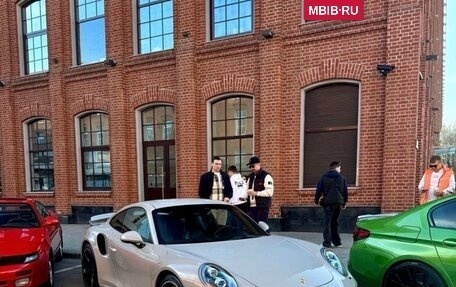 Porsche 911, 2017 год, 14 473 000 рублей, 2 фотография