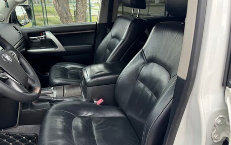 Toyota Land Cruiser 200, 2012 год, 3 150 000 рублей, 9 фотография