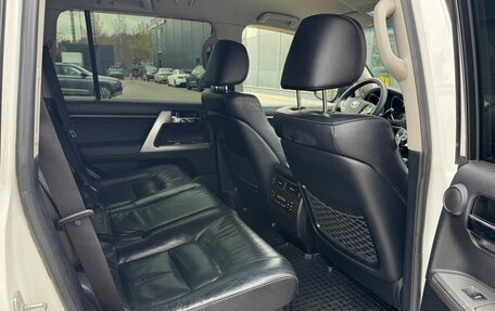 Toyota Land Cruiser 200, 2012 год, 3 150 000 рублей, 11 фотография