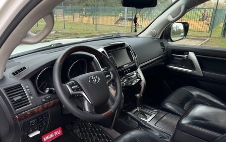 Toyota Land Cruiser 200, 2012 год, 3 150 000 рублей, 8 фотография