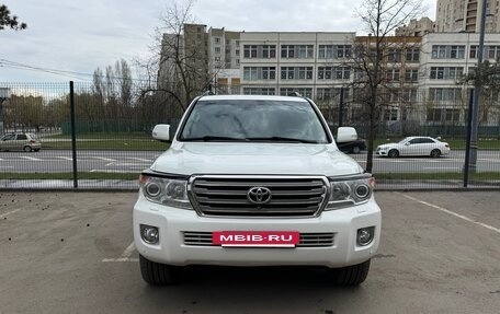 Toyota Land Cruiser 200, 2012 год, 3 150 000 рублей, 2 фотография